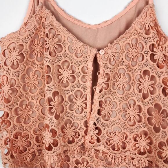 NWT Wet Seal Eyelet Romper Sz M - Picture 6 of 8